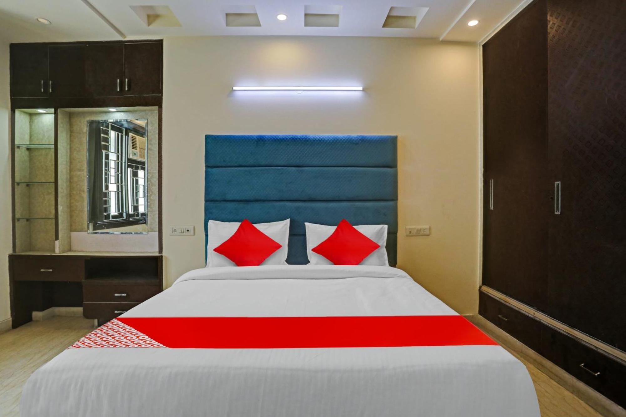 O Golden Key Punjabi Bagh New Delhi